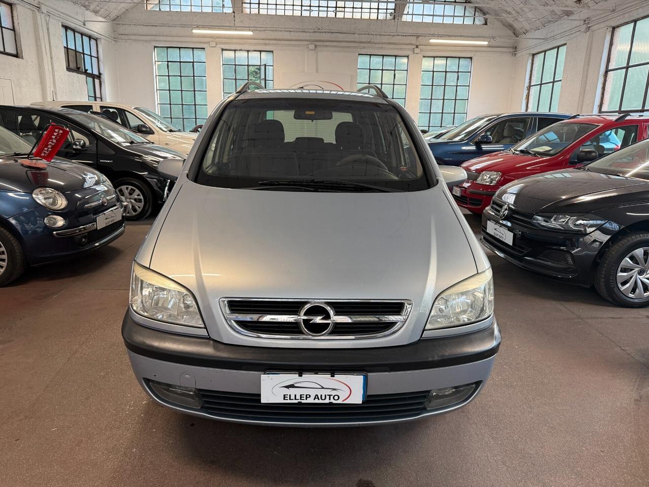 Opel Zafira 2.2 - 7 posti