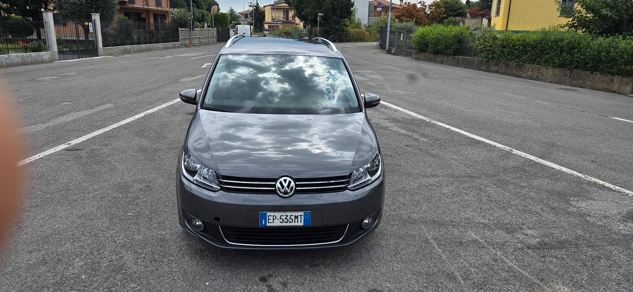 Volkswagen Touran 1.4 TSI Highline EcoFuel