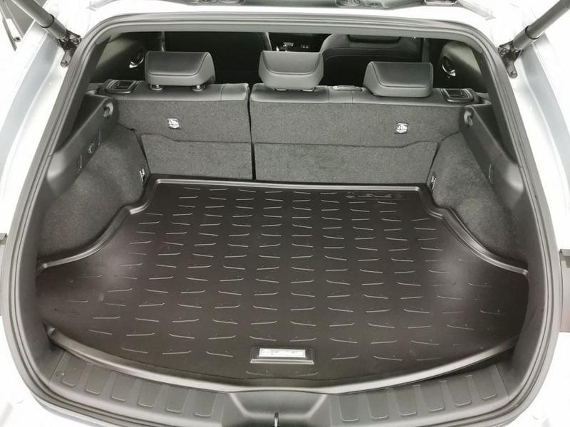 Lexus UX UX250H 2.0H ECVT 2WD DES MY23