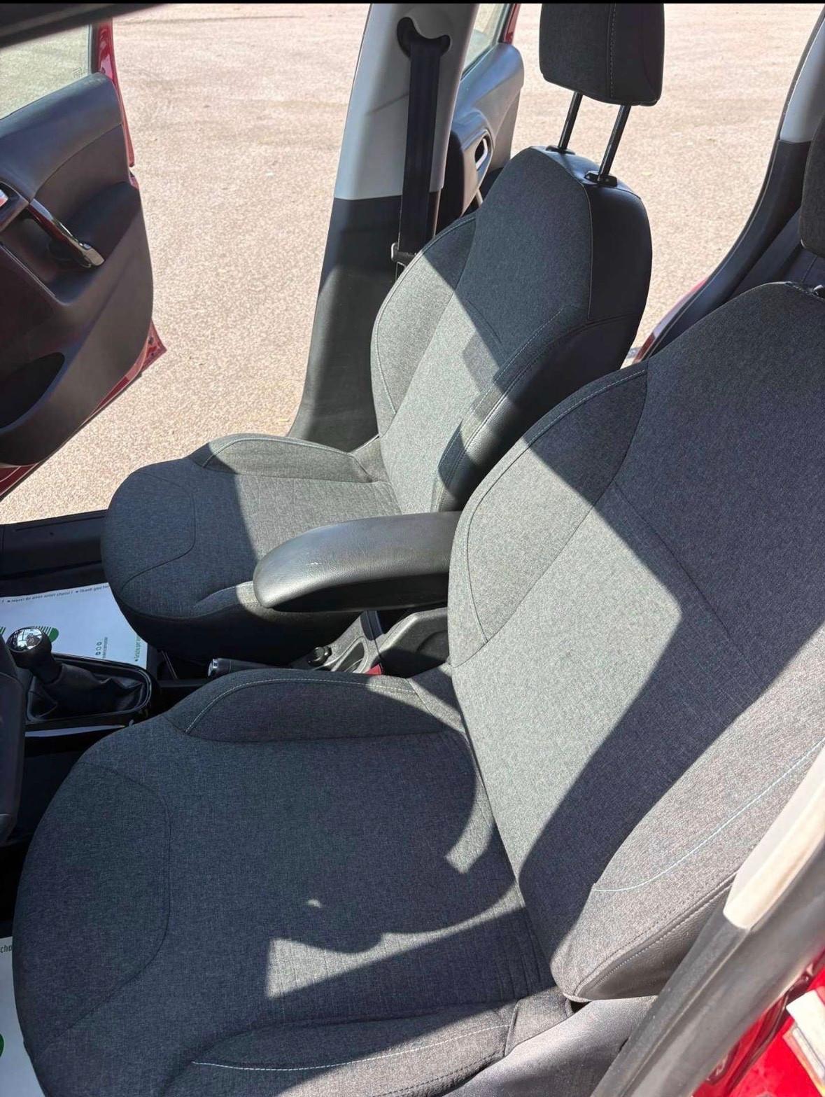 Citroen C3 II 2009 1.2 puretech Selection 82cv