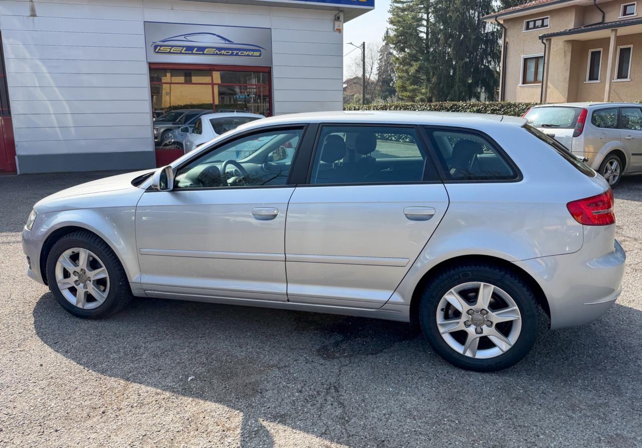 Audi A3 SPB 1.6 BENZINA Attraction
