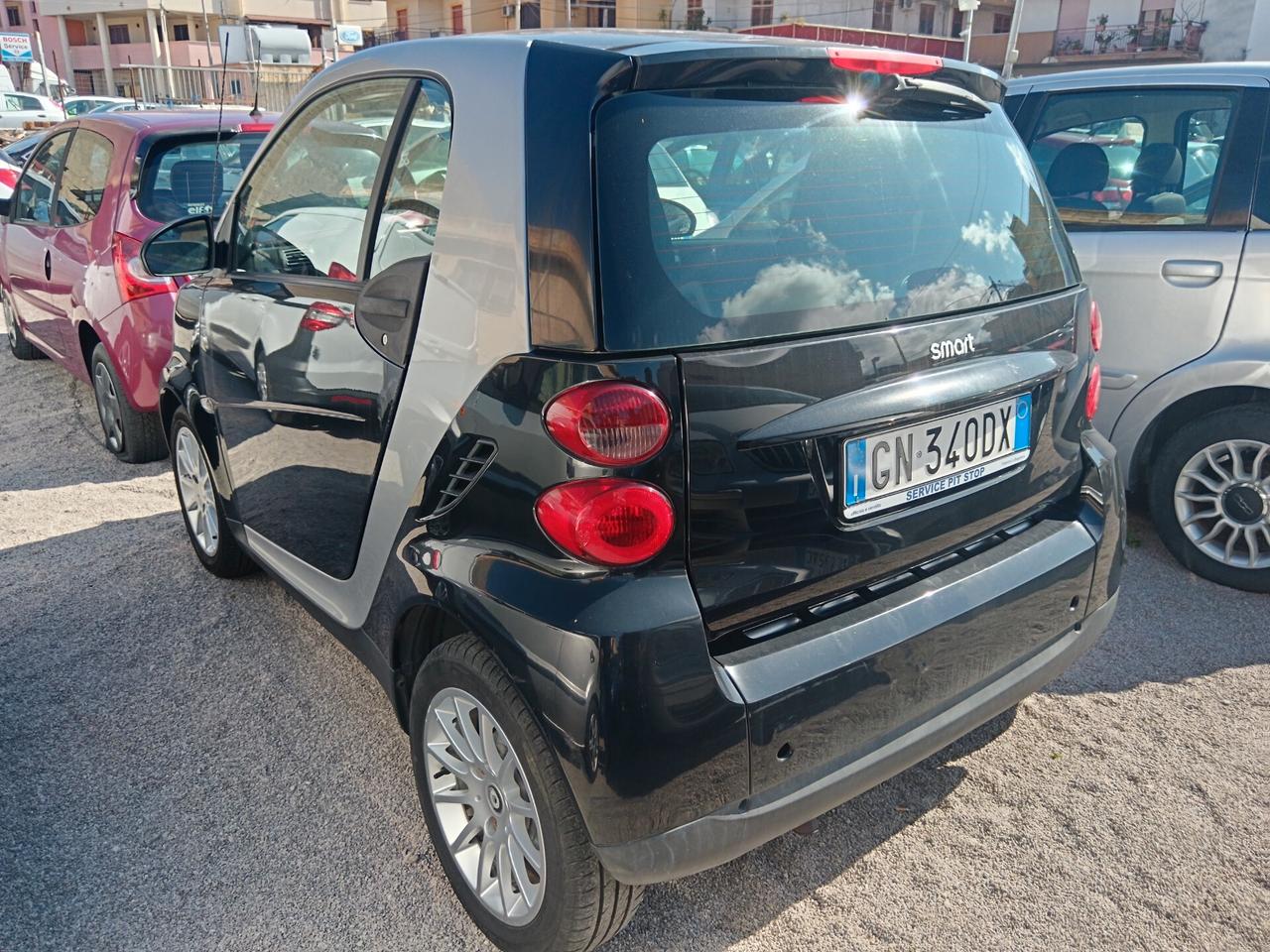 Smart ForTwo 1000 62 kW coupé passion