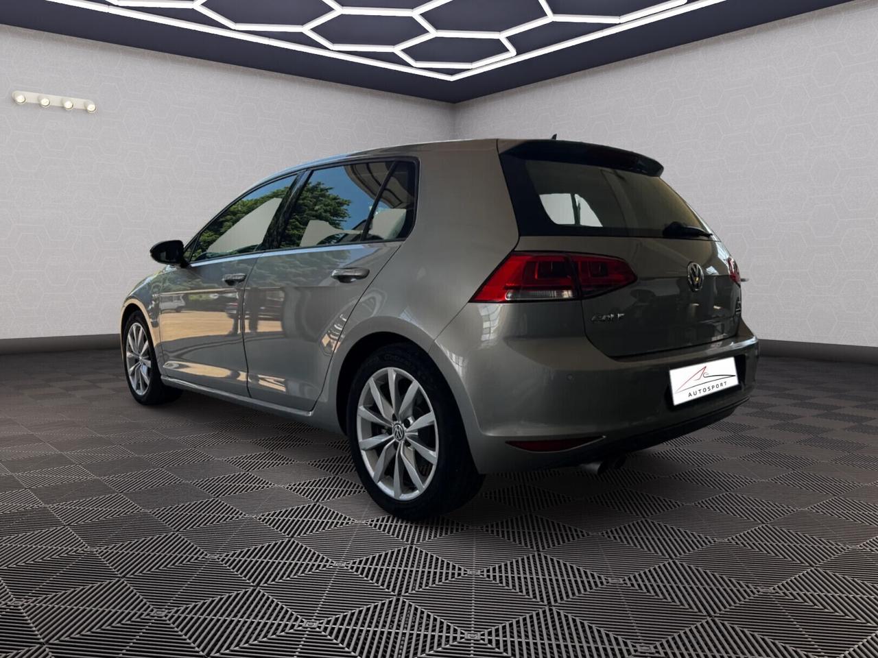 Volkswagen Golf SOLO 13.900 KM, 1.4 TSI 125 CV DSG 5p.