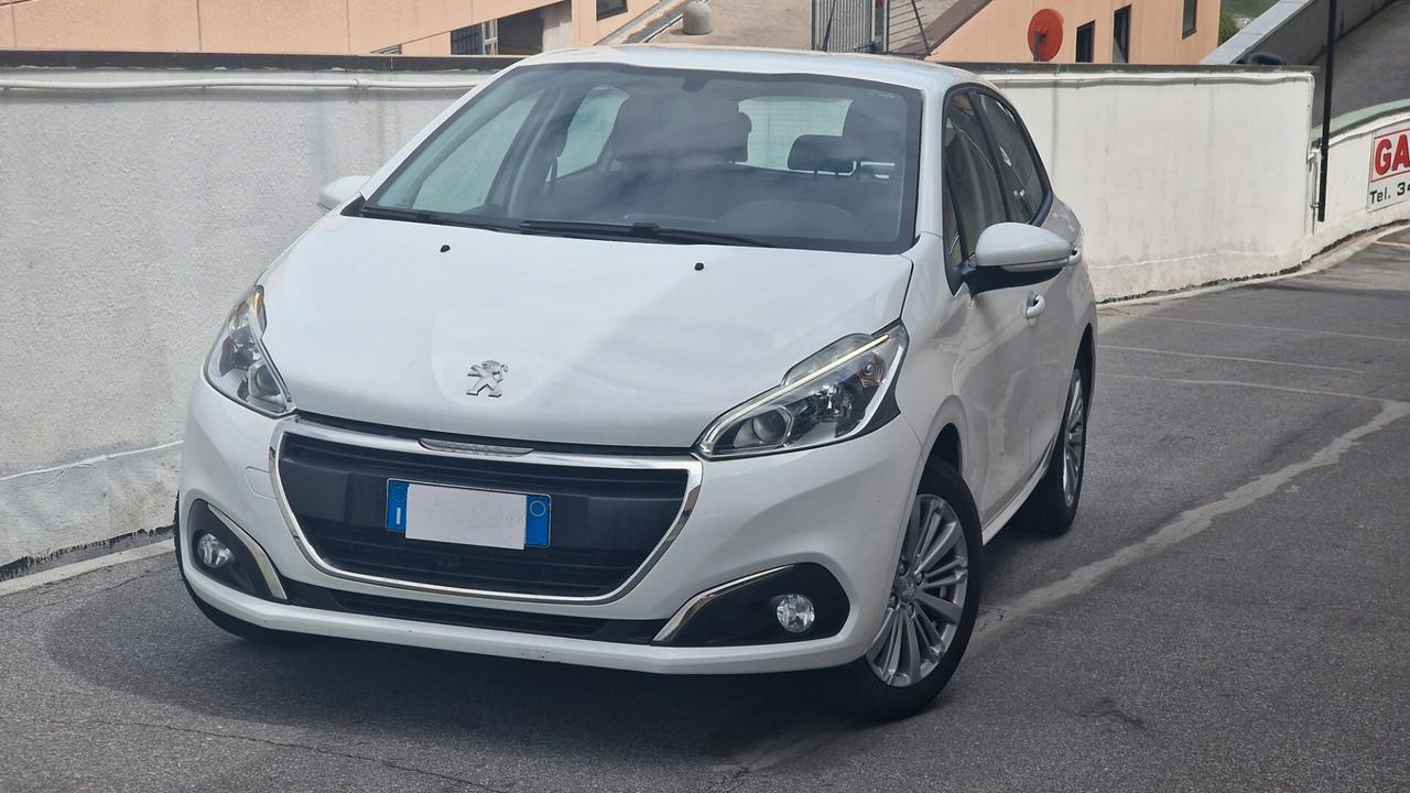 Peugeot 208 PureTech 82 5 porte Active