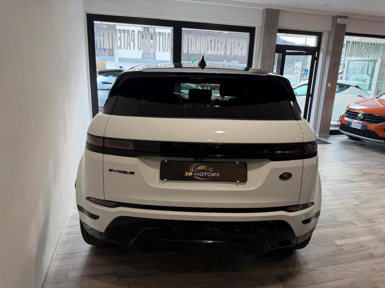 Land Rover Range Evoque 2.0D I4 163 CV AWD Auto R-Dynamic HSE