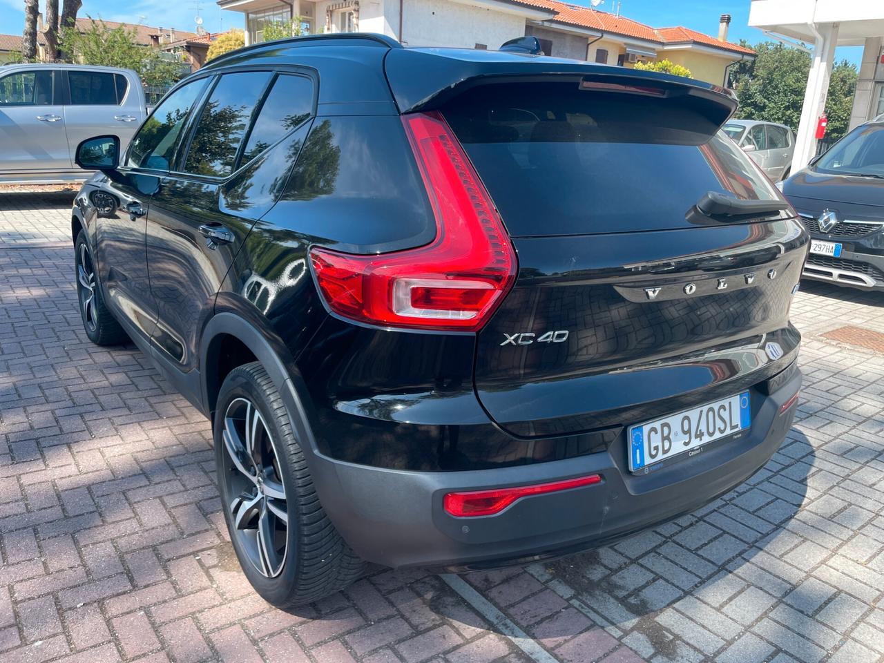 Volvo XC40 D3 R-design
