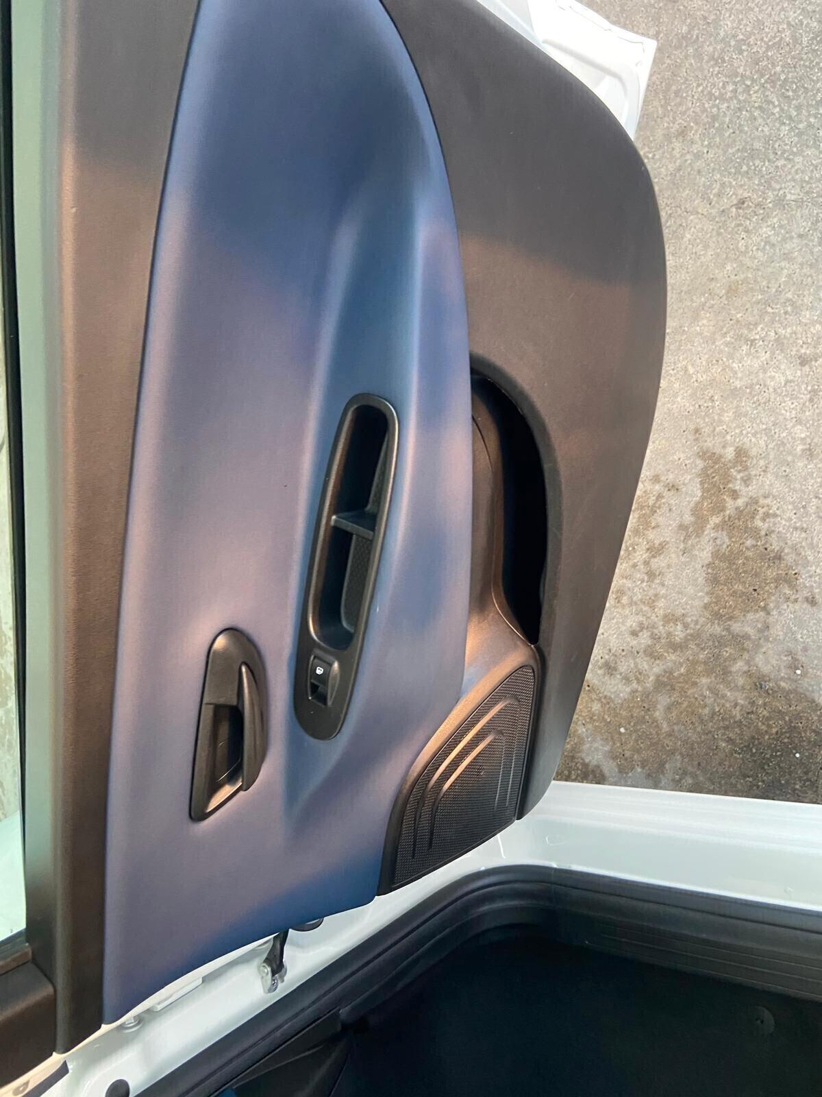 Lancia Ypsilon 1.0 FireFly 5 porte S&S Hybrid Gold