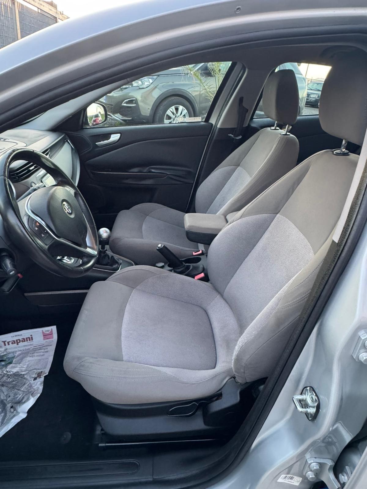 Alfa Romeo Giulietta 1.6 JTDm-2 105 CV Exclusive