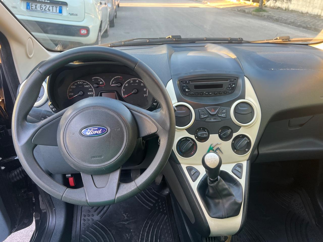 Ford Ka 1.3 TDCi 75cv Titanium 2013