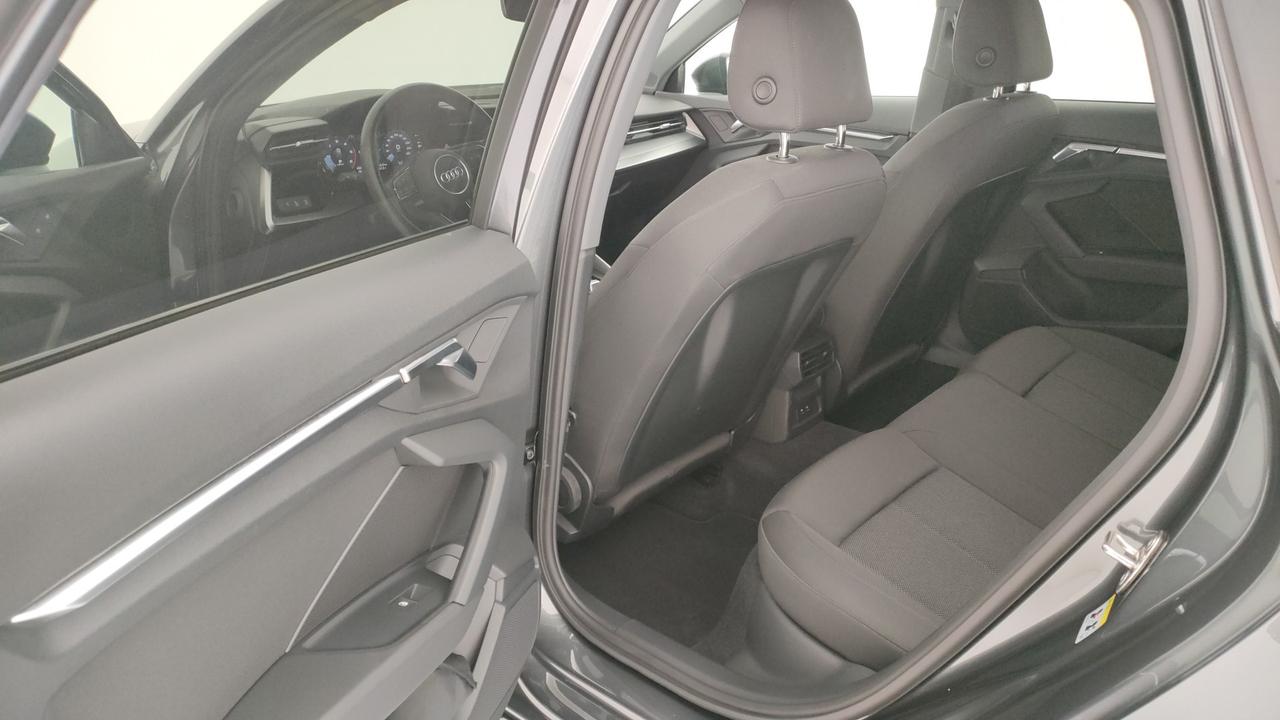 AUDI A3 Sportback 30 2.0 tdi S line edition s-tronic