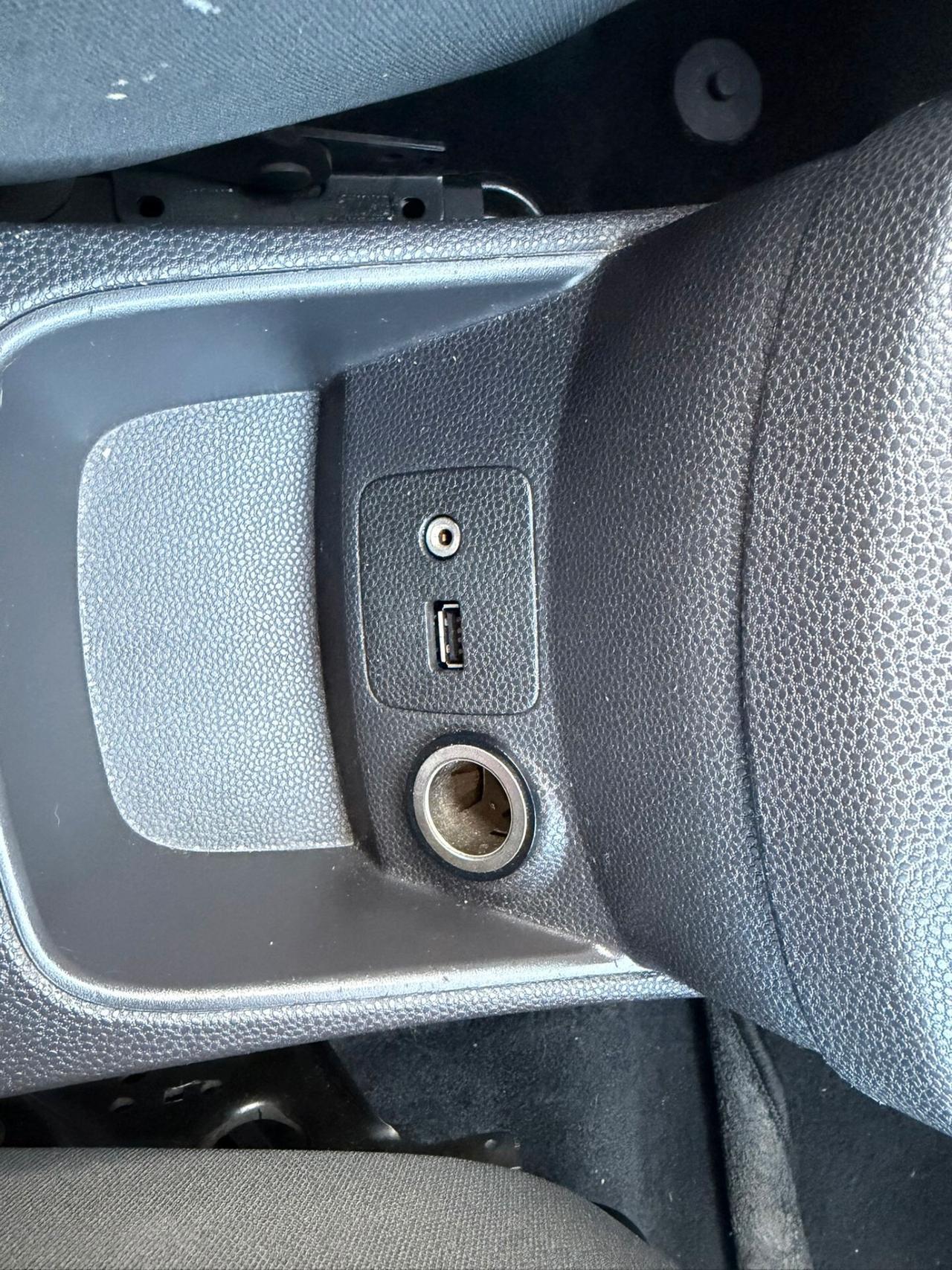 Ford Fiesta 1.5 DIESEL AUTOCARRO N1