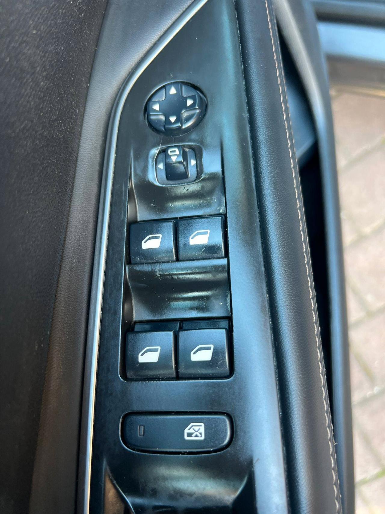 Peugeot 3008 BlueHDi 120 S&S EAT6 GT Line