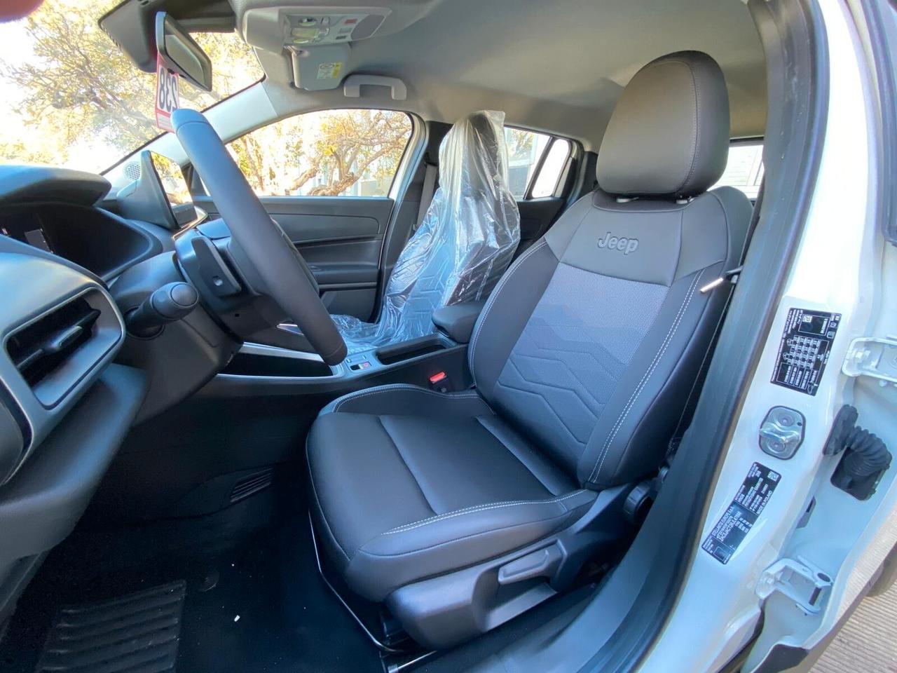 Jeep Avenger 1.2 Turbo 100 CV MHEV Altitude