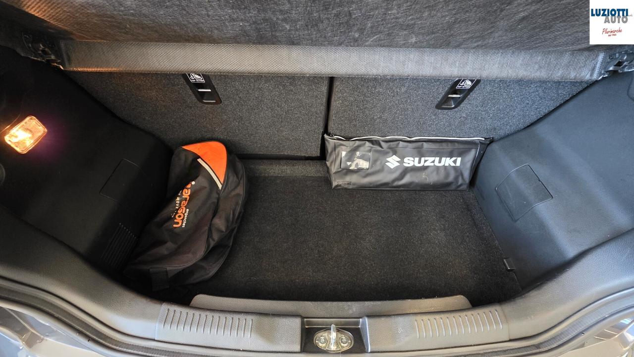 Suzuki Ignis HYBRID 4WD ALL GRIP TOP + GANCIO TRAINO
