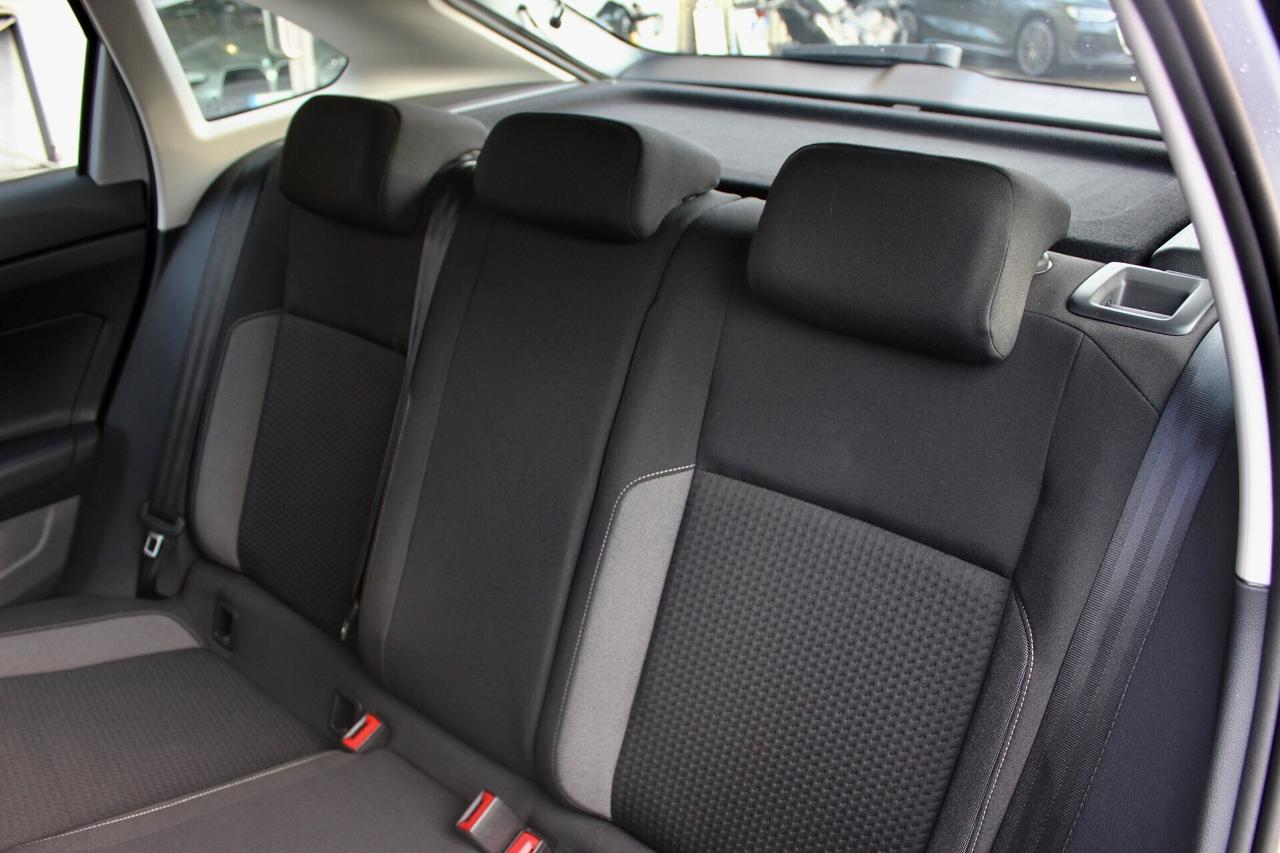 Volkswagen Taigo 1.0 TSI 110CV SENZA VINCOLI FINANZIARI