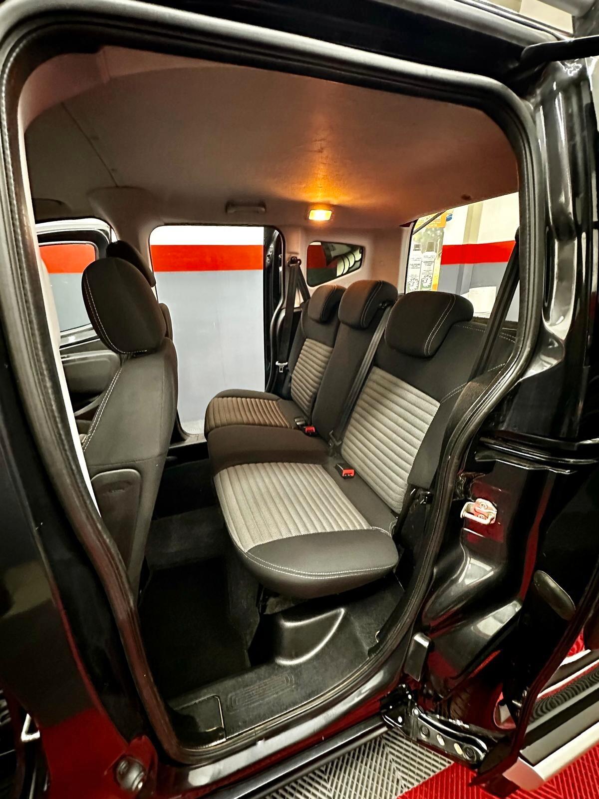 Fiat Qubo 1.3 MJT 80 CV Trekking