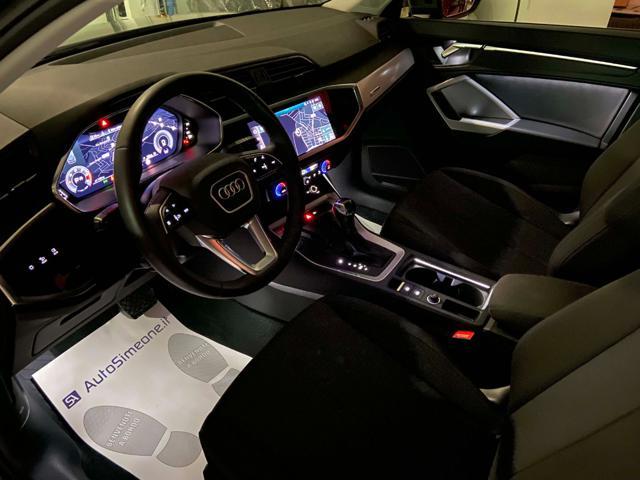 AUDI Q3 35 2.0 TDI S tronic Business Advanced COCKPIT