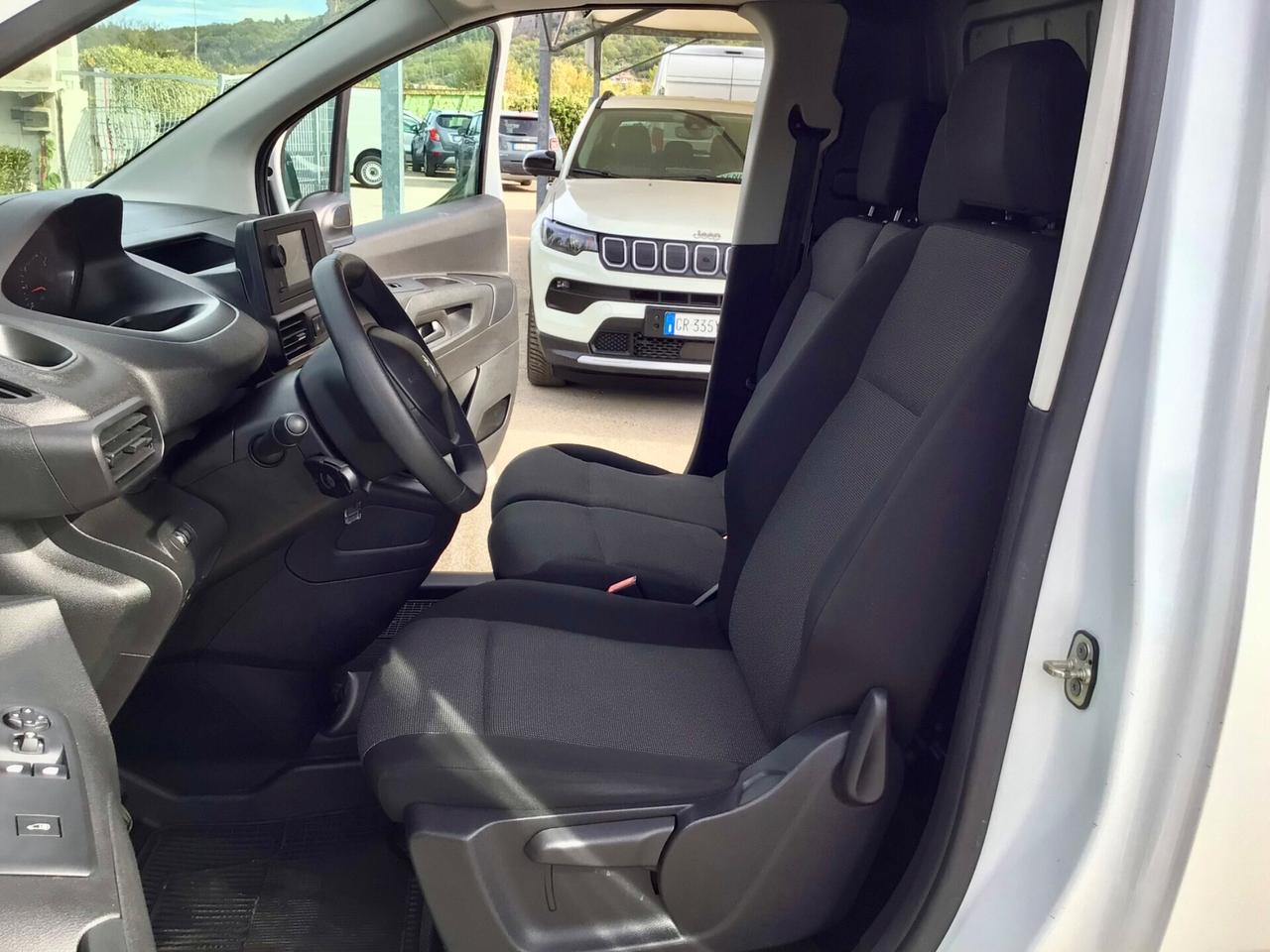 Peugeot Partner BlueHDi 102 Cv Furgone Van Autocarro