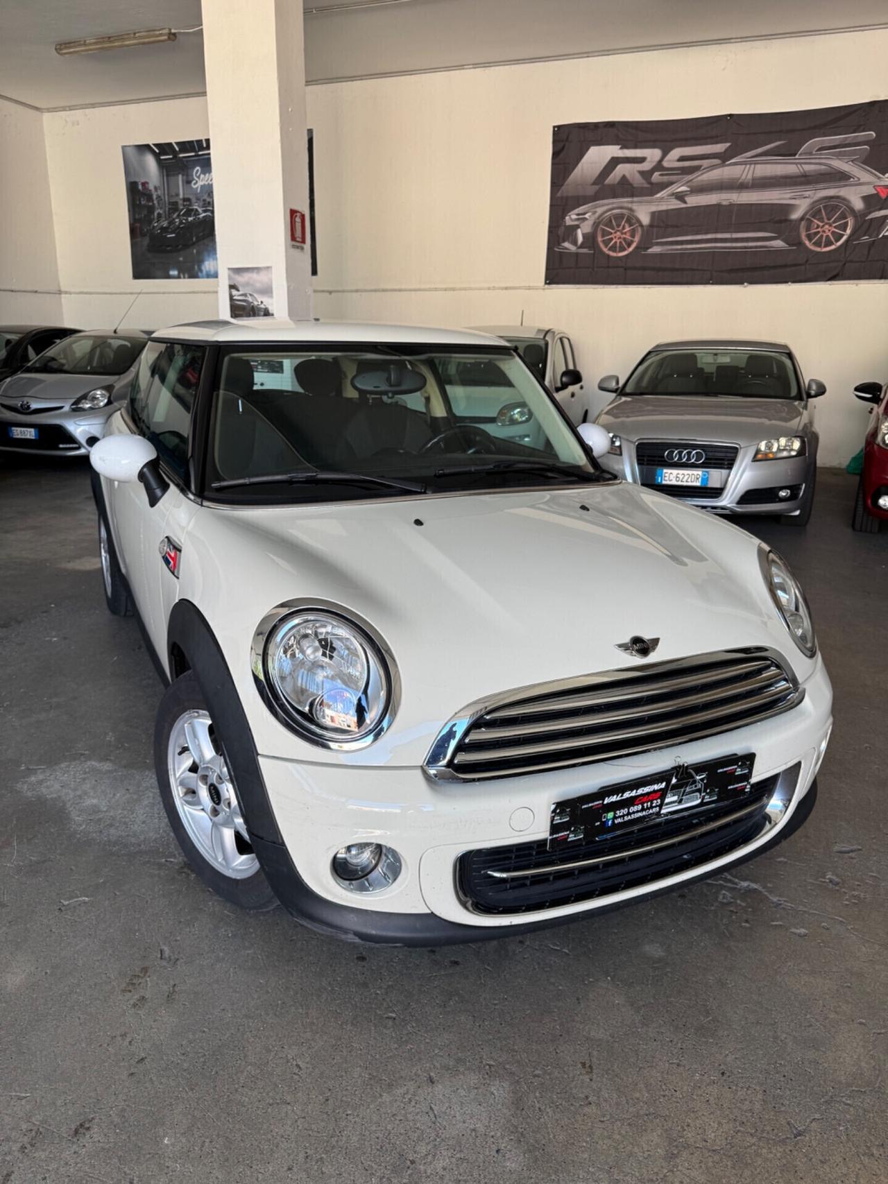 Mini 1.6 16V One (55kW)