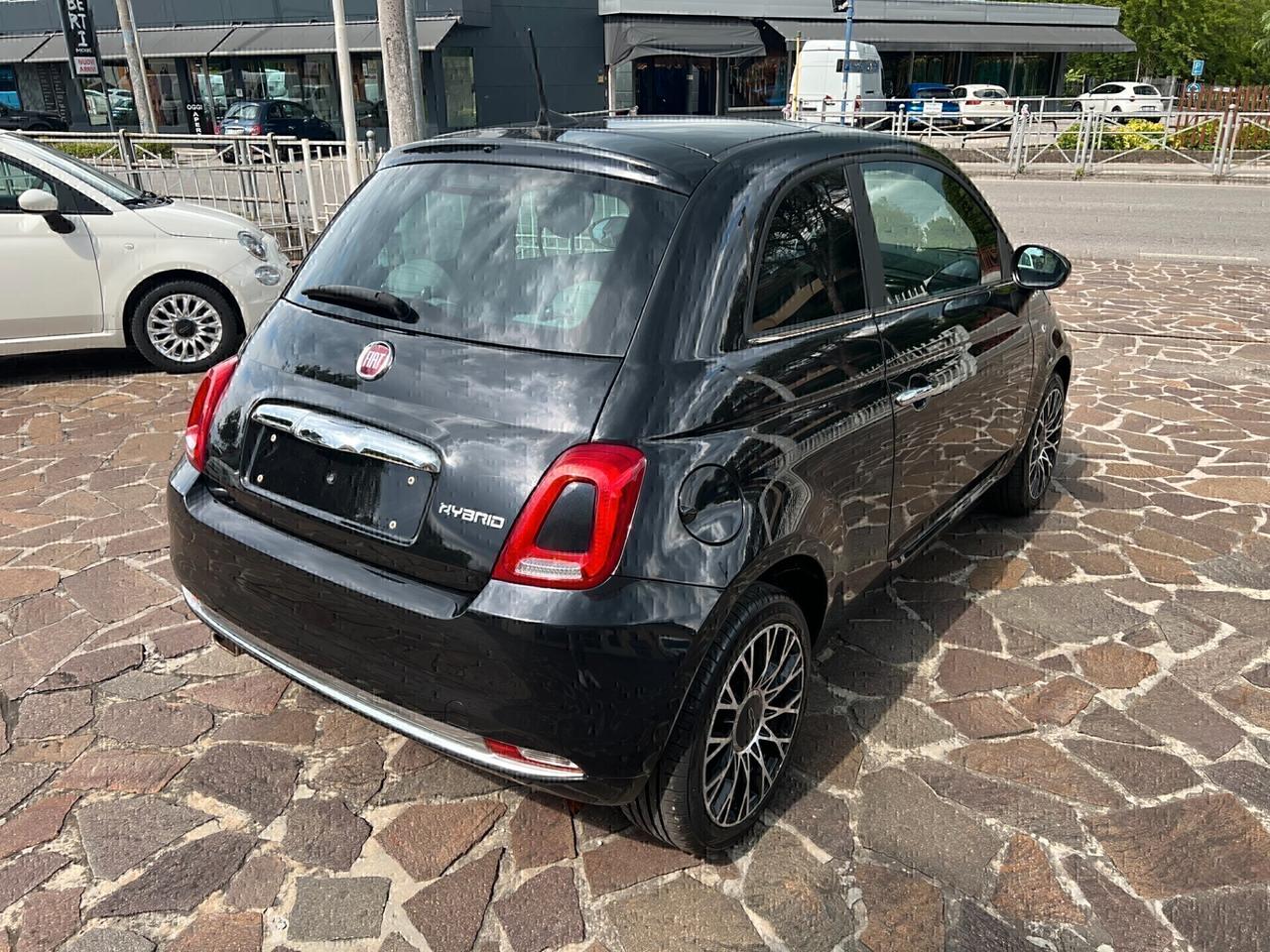 Fiat 500 1.0 Hybrid Dolcevita