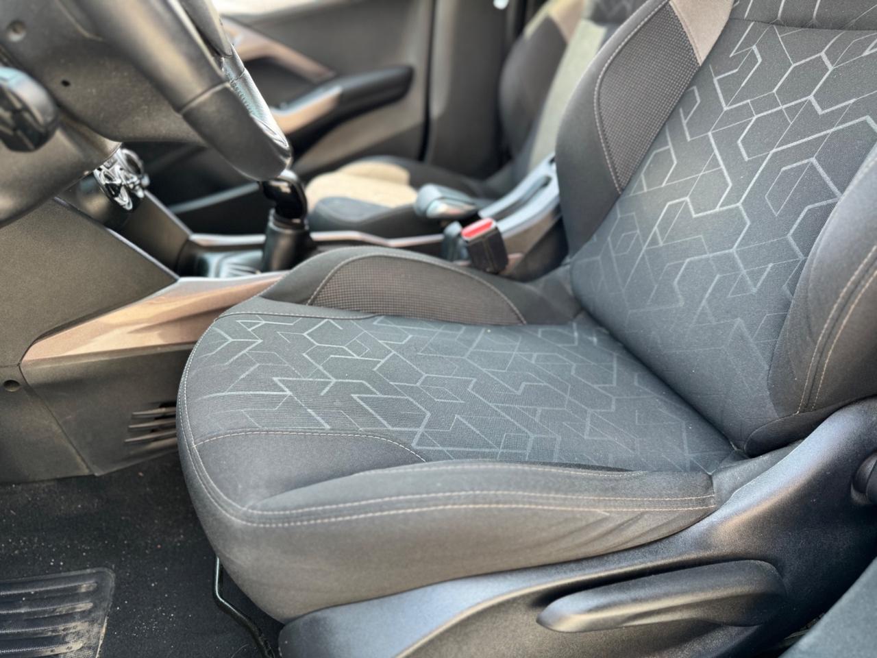 PEUGEOT 2008 1.6 HDI BLUEHDI EURO 6 GARANZIA 12 MESI