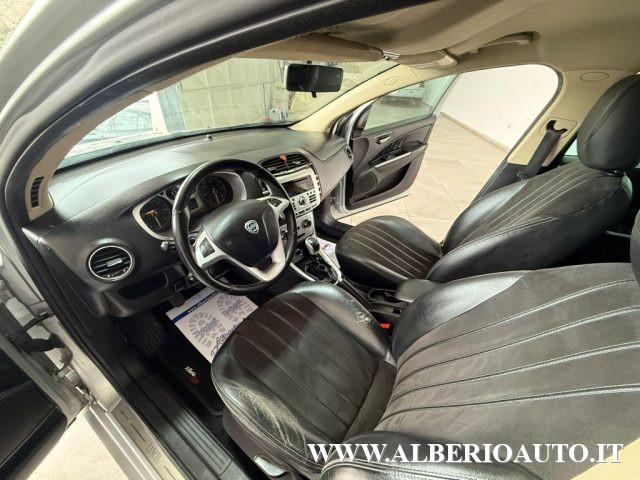 LANCIA Delta 1.6 MJT DPF Silver