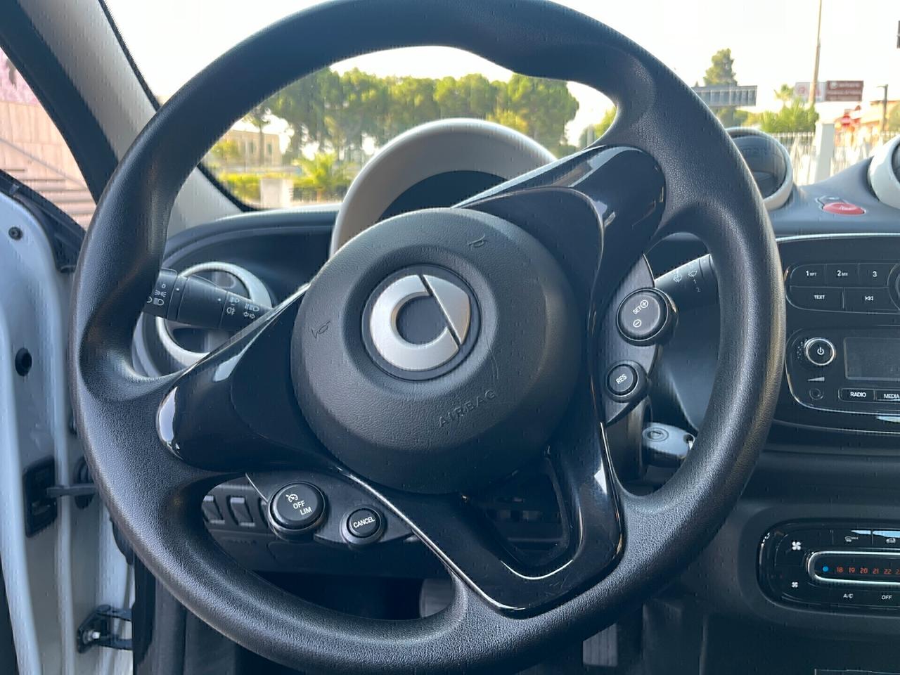 Smart ForFour 1.0 Passion 4 Porte Full