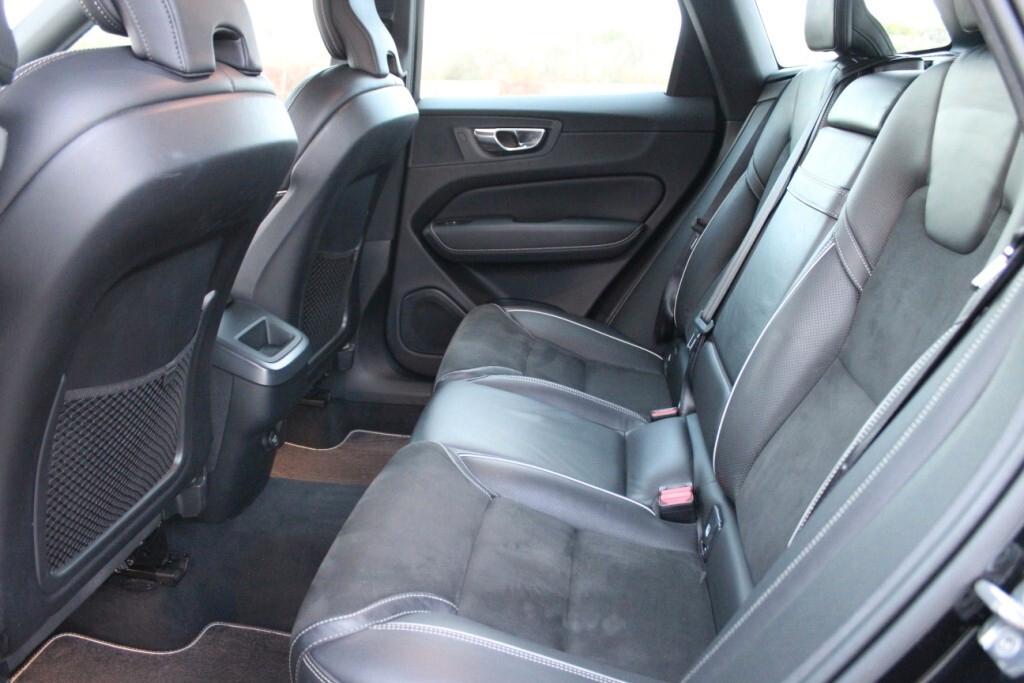 VOLVO XC60 D4 Aut. R-Design *SOLI 67.000 KM