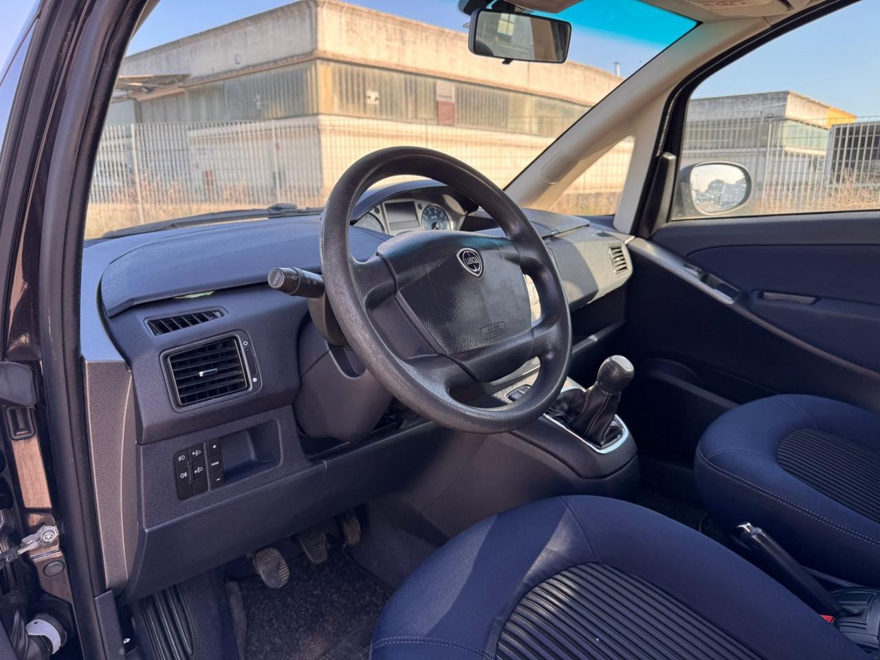 Lancia MUSA 1.3 Mjt S&S DPF Poltrona Frau 134000 KM