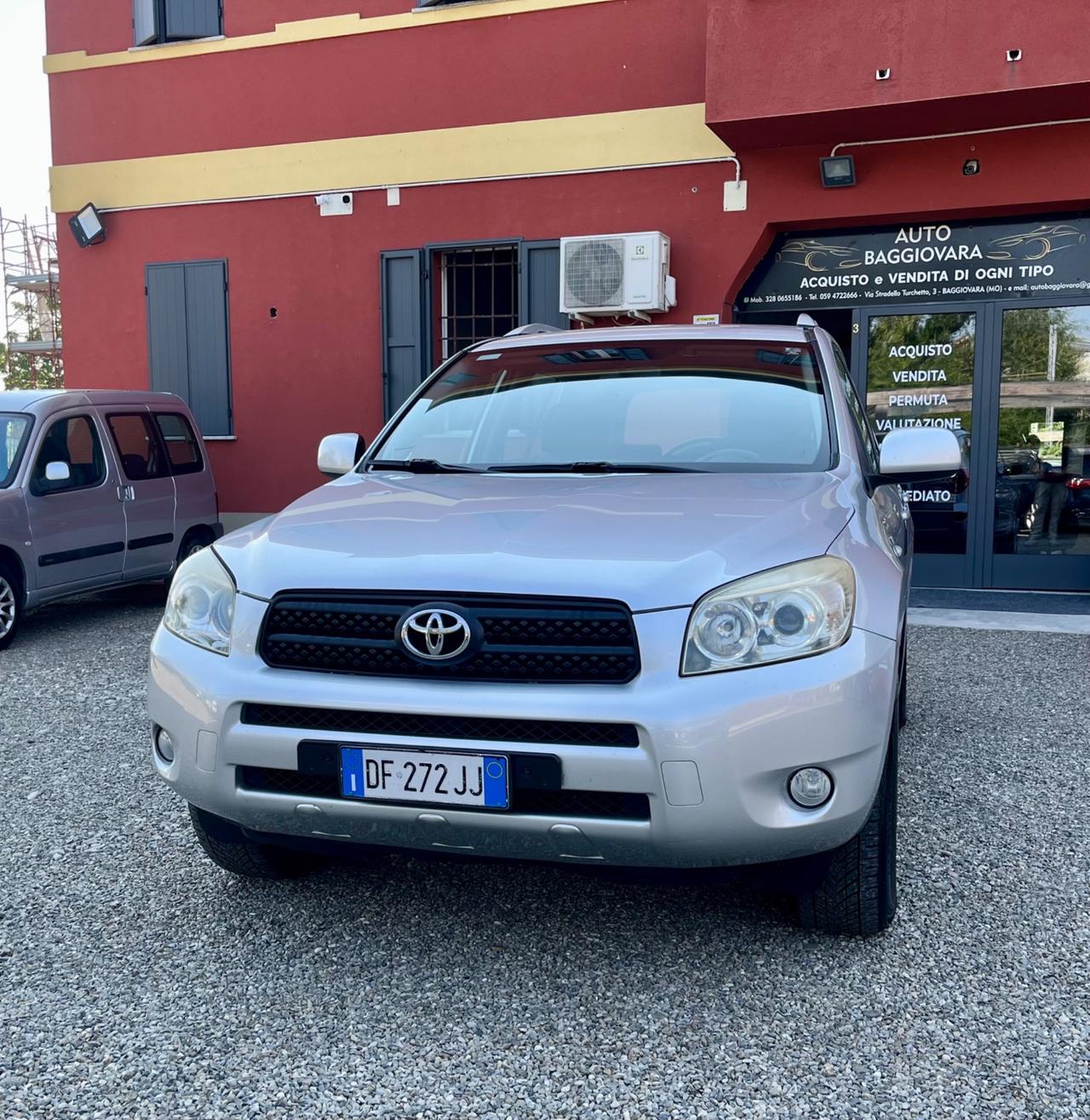 Toyota RAV4 2.2 D-4D 136 CV
