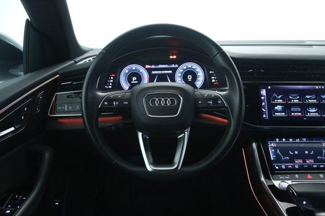 AUDI Q8 50 MHD 286 CV quattro tiptronic Sport BLACK PACK