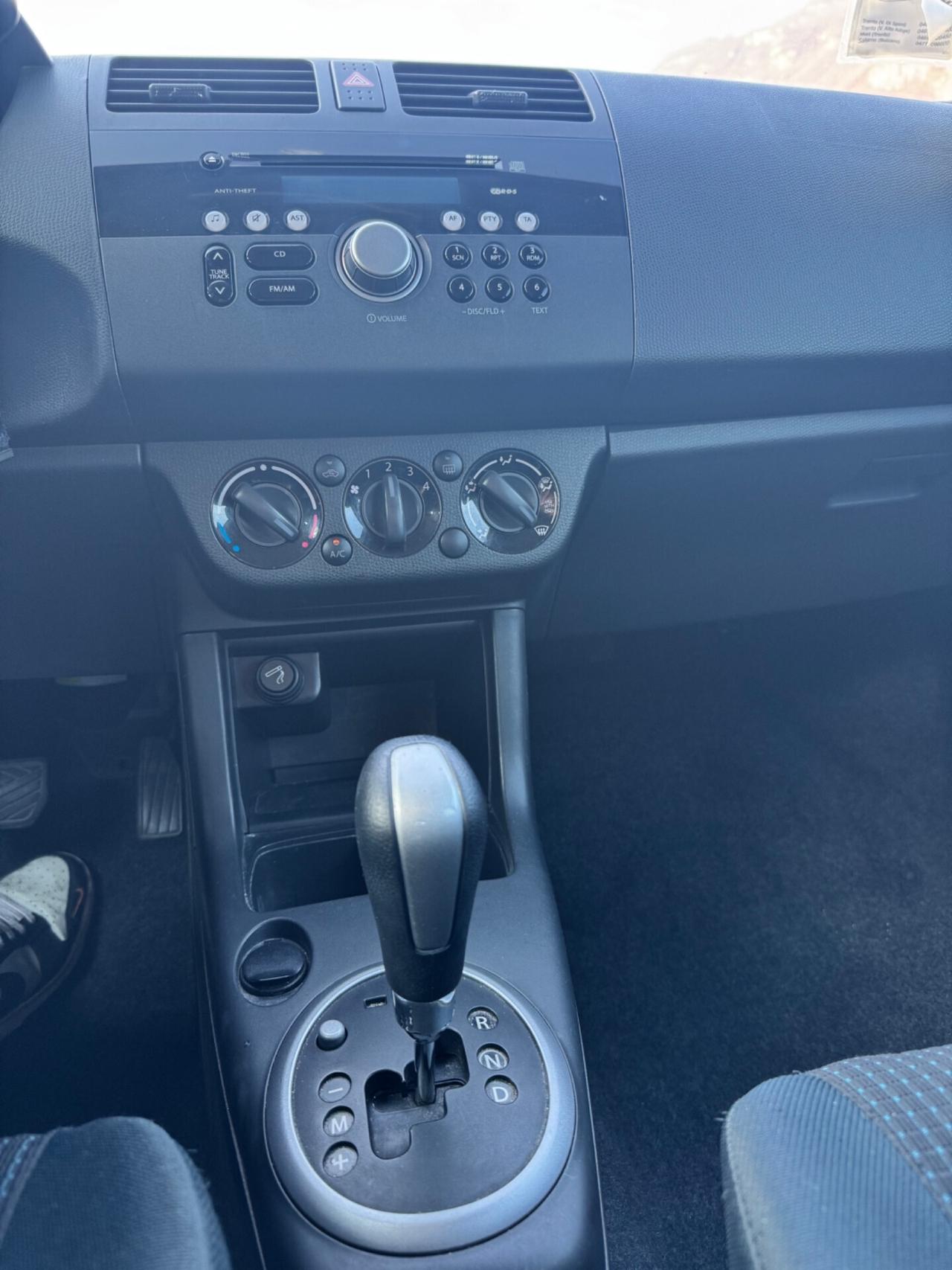 Suzuki Swift 1.3 Neopatentati CAMBIO AUTOMATICO
