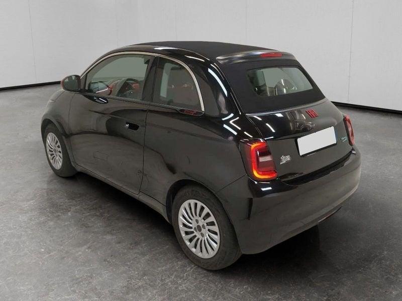 FIAT 500 500e Cabrio 42 kWh (Red)