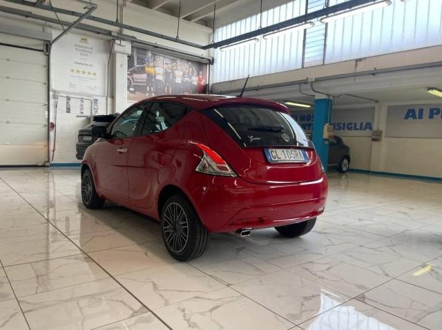 Lancia Ypsilon III 1.0 firefly hybrid Gold s&s 70cv 5p.ti