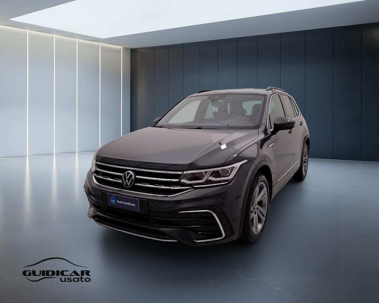 VOLKSWAGEN Tiguan II 2021 - Tiguan 2.0 tdi R-Line 150cv dsg