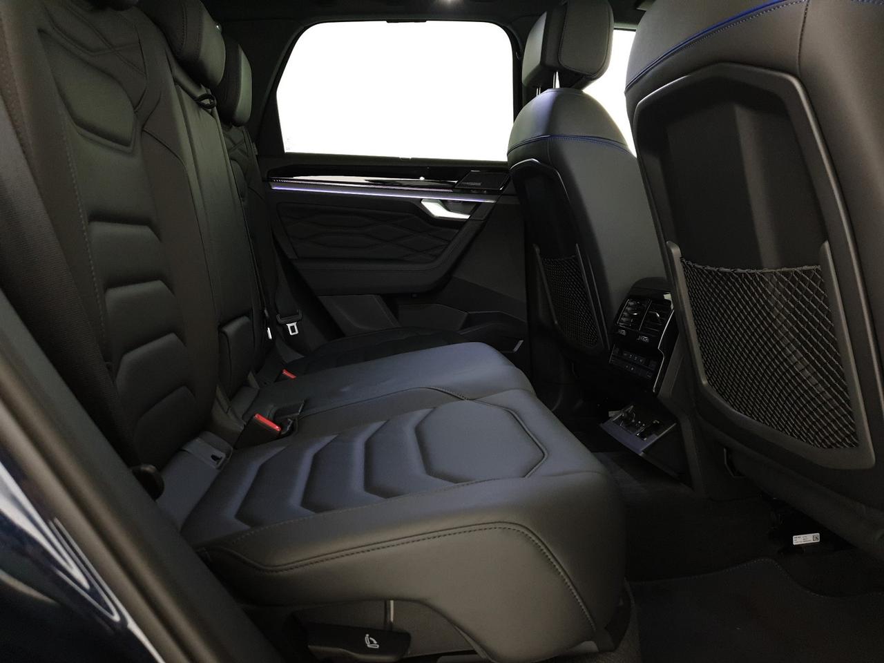 Volkswagen Touareg 3.0 v6 tsi ehybrid r 462cv auto