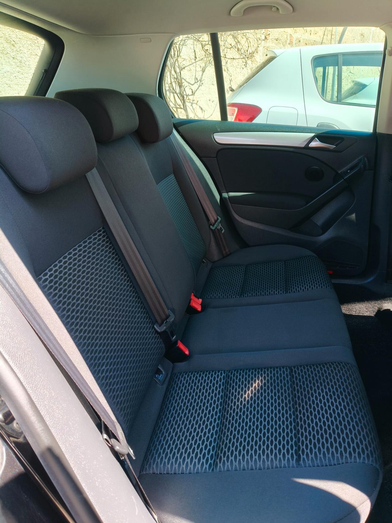 Volkswagen Golf 1.6 TDI DPF 5p. Comfortline