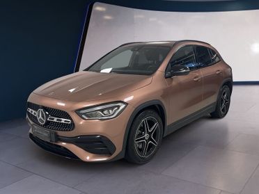 Mercedes-Benz GLA 180 d Automatic Premium