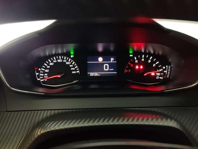 Peugeot 2008 1.2 130cv Allure EAT8 Navi + Telecamera