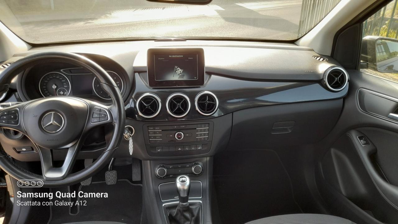 Mercedes-benz B 180 CDI Premium