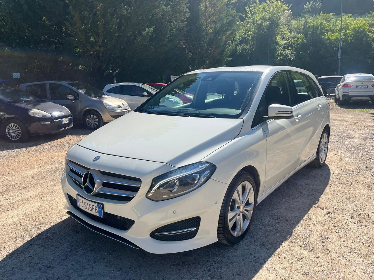 Mercedes-benz B 200 d Automatic Premium