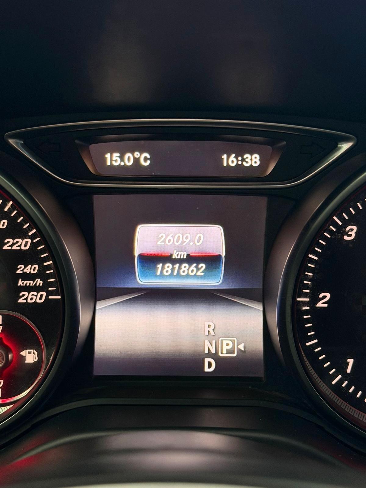 Mercedes-benz A 180 d Automatic Premium