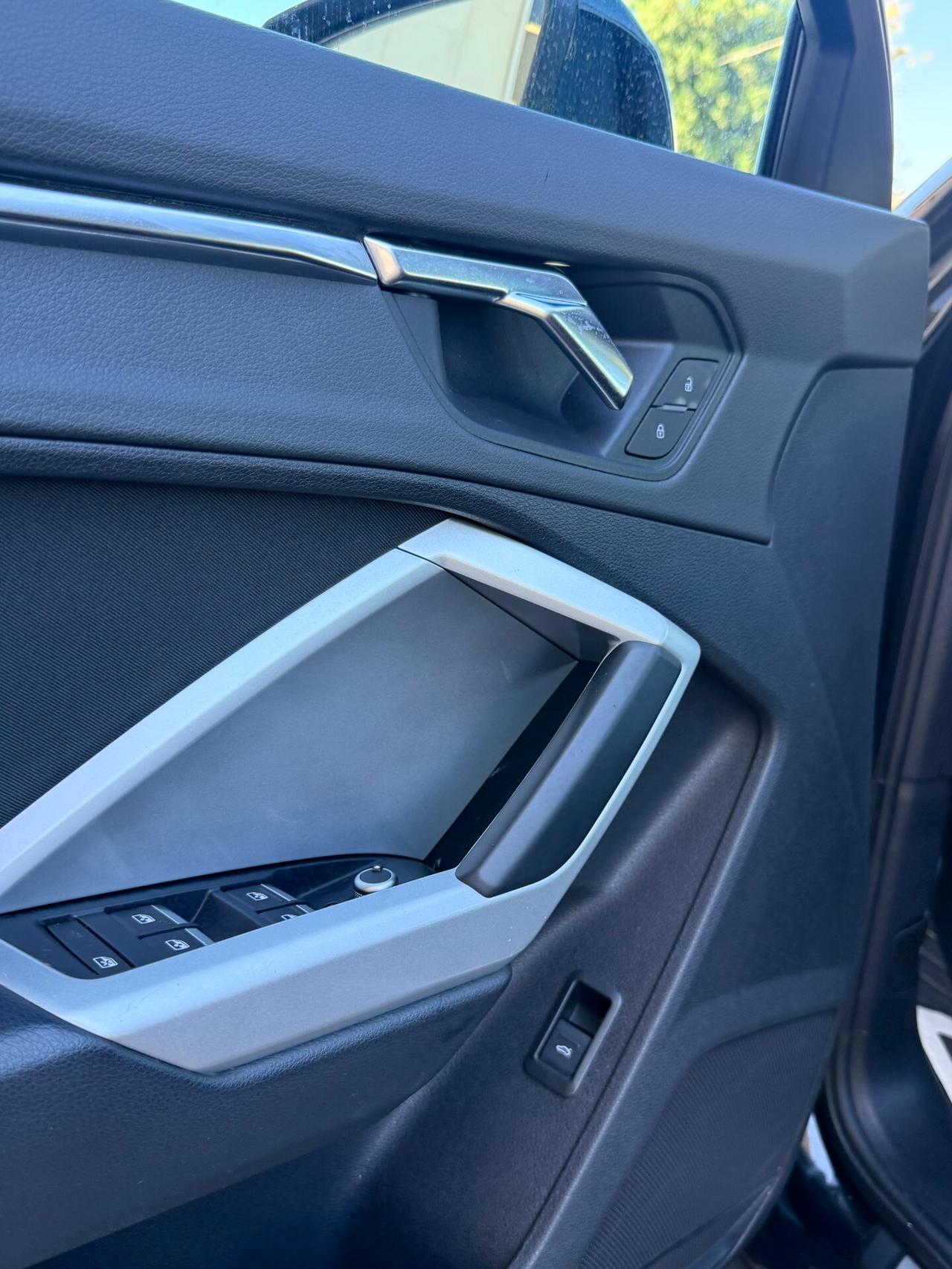 Audi Q3 Sportback 35 2.0 tdi S line edition s-tronic TETTO APRIBILE,VIRTUAL COCKPIT,APPLE CARPLAY,TOTAL
