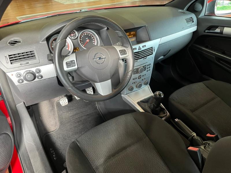 OPEL Astra GTC 1.9 16V CDTI 150CV 3 porte Sport