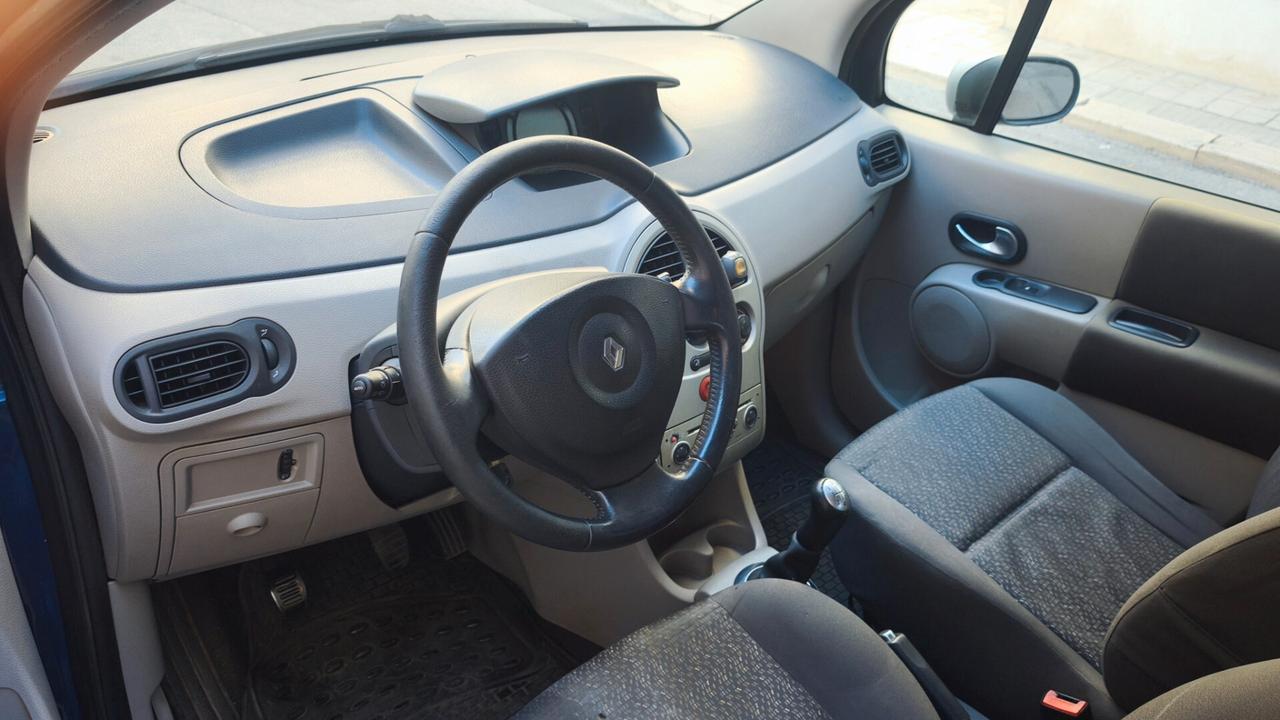 Renault Modus 1.5 dCi 82CV Confort Dynamique