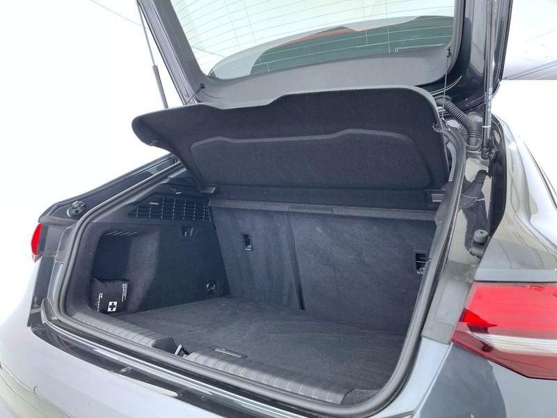 Audi A3 Sportback 30 g-tron S tronic Business