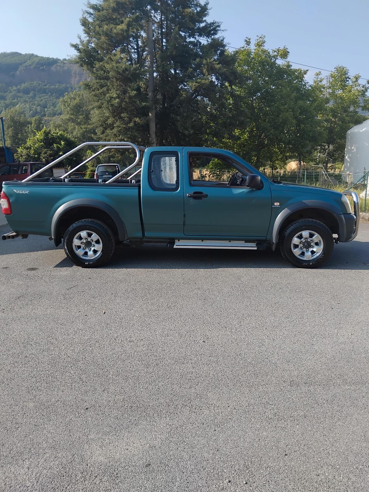 Isuzu D-Max 2.5 TD cat Space Cab 4WD Pick-up L