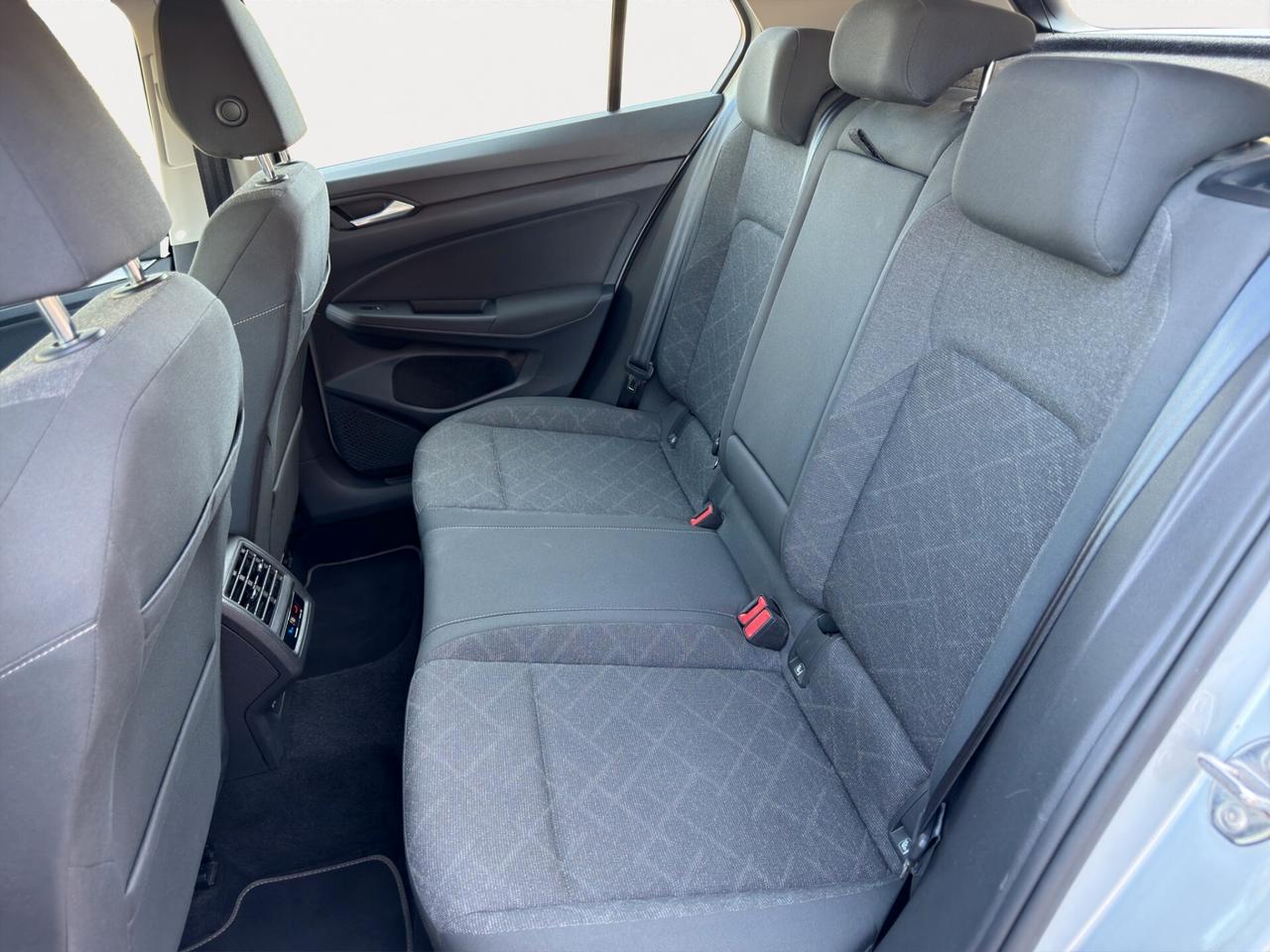 Volkswagen Golf 2.0 TDI SCR Style