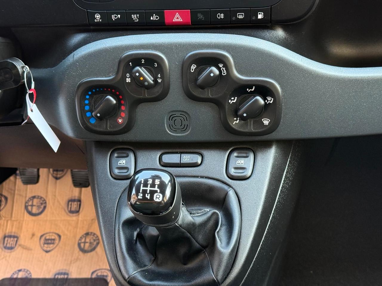 Fiat Panda 1.2 GPL DI SERIE 70cv 2018