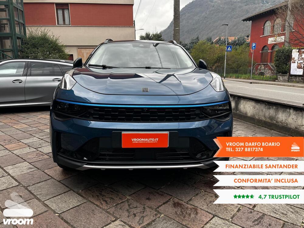 LYNK&CO 01 01 PHEV